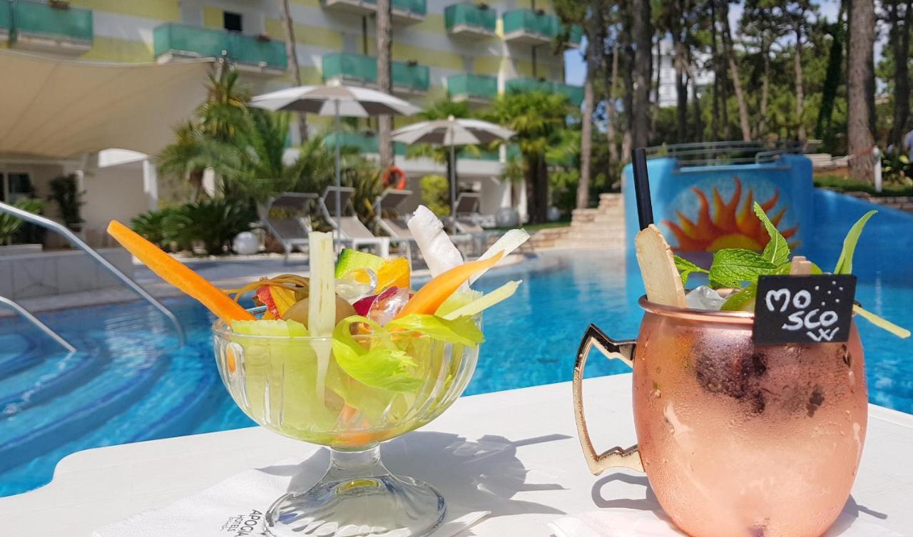 Hotel Mediterraneo Lignano Sabbiadoro Esterno foto