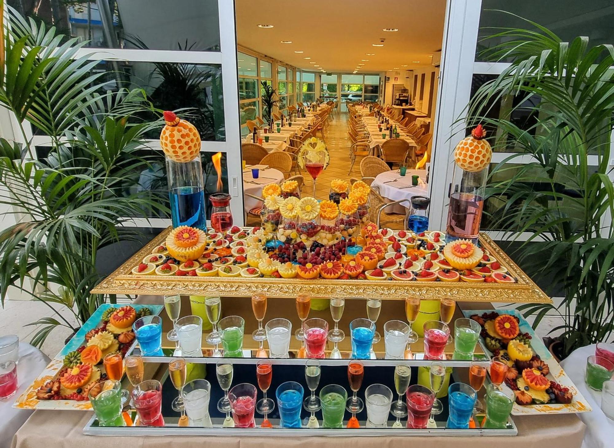 Hotel Mediterraneo Lignano Sabbiadoro Esterno foto